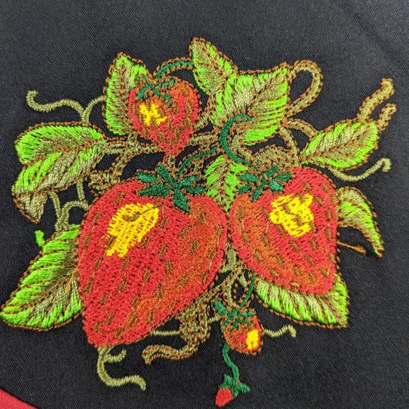 Banned Retro  1950's Strawberry Fields Dress - Picture 7 of 7